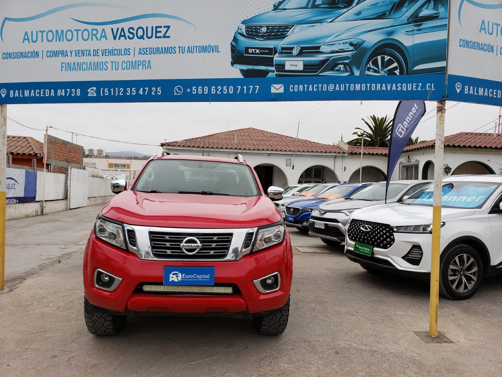 NISSAN NP300 DC LE