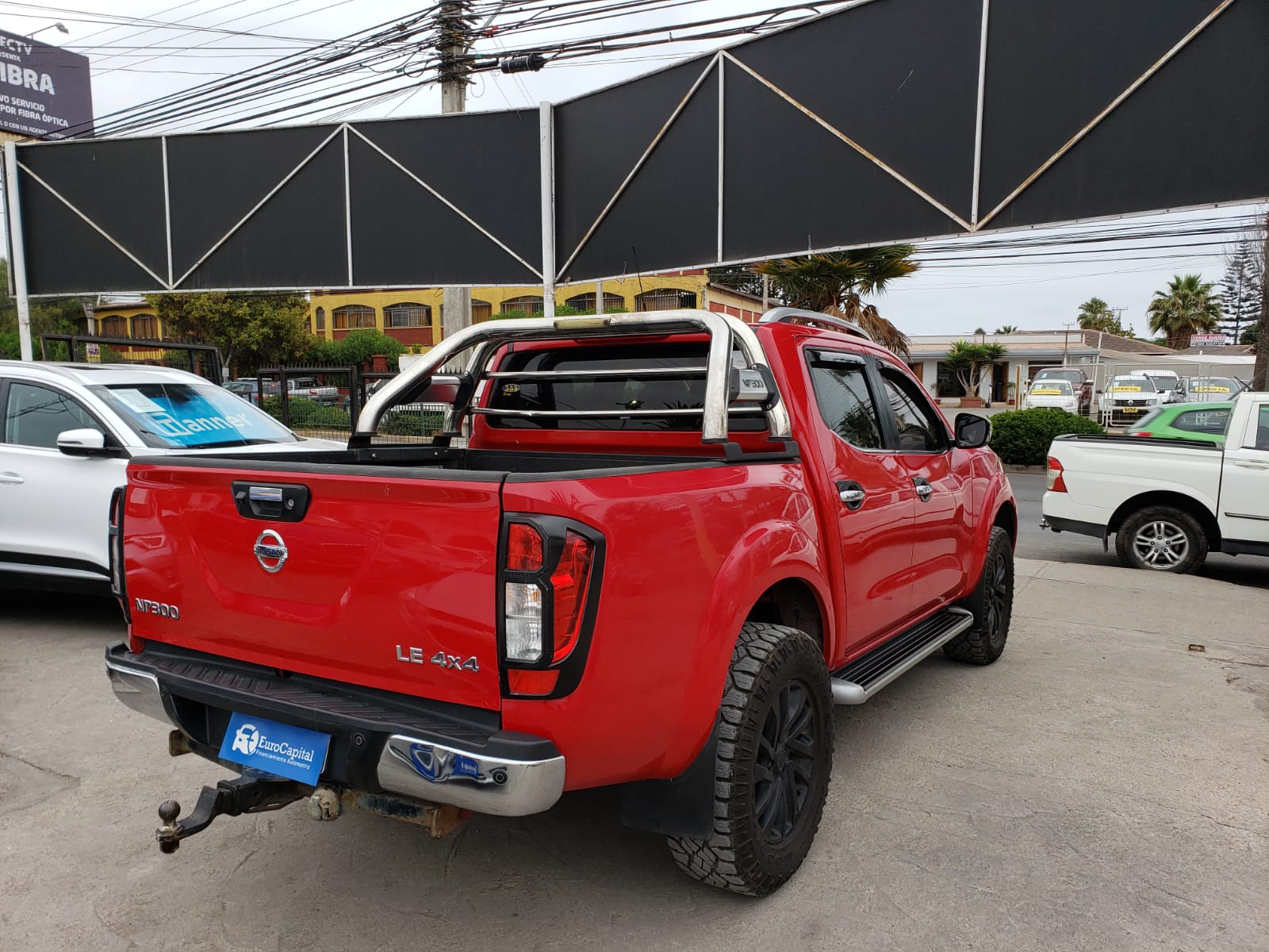 NISSAN NP300 DC LE