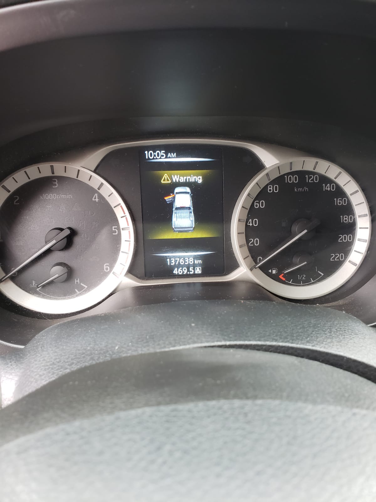 NISSAN NP300 DC LE